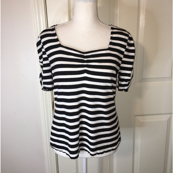 a.n.a Lightweight Striped Sweater - Picture 1 of 10